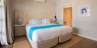 Ла-Диг: Отель Le Nautique Luxury Waterfront Hotel