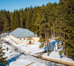 Номер полулюкс с 2 односпальными кроватями в Лесная сказка