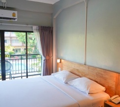 Двухместный номер Standard с балконом двуспальная кровать в Basaya Beach Hotel & Resort