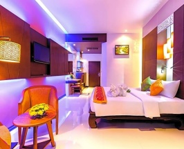 Двухместный номер Deluxe с видом на бассейн двуспальная кровать в Курорт Nipa Resort