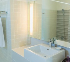 Residence с 2 комнатами с видом на океан в Waterfront Suites Phuket by Centara