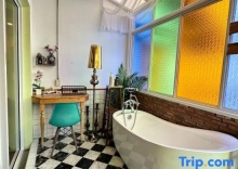 Люкс в T-House BKK 2floors near BTS with Swimming pool and Free Wifi