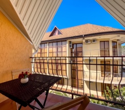 Двухместный номер Standard с балконом двуспальная кровать в Эксклюзив