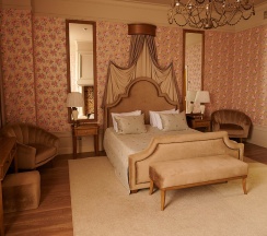 Двухместный номер “Junior Suite» в Hotel Royal