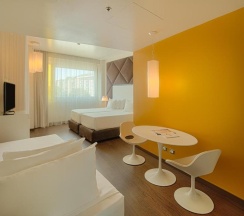 Двухместный номер Nhow Friends and Family 2 отдельные кровати в Отель NHow Milano