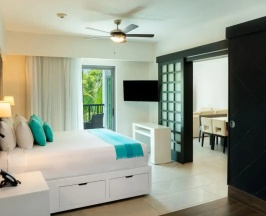 Резиденция Penthouse с 2 комнатами в Residences at The Fives