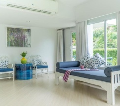 Люкс с балконом в Cera Resort Chaam