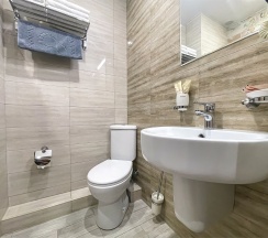 Корпус Сильвер Стандарт в Family Pride Inn Прайд