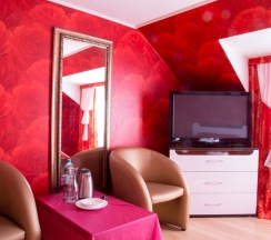 Джуниор сюит  ком.№5 в Золотой Лев