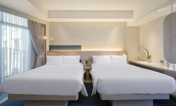 Четырёхместный номер Superior с видом на океан в Centara Karon Resort Phuket