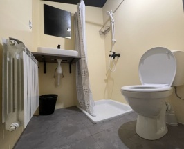 Двухместный номер под крышей в BookBox