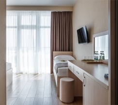 Стандартный трёхместный номер с видом на море на высоком этаже в Del Mar Inn