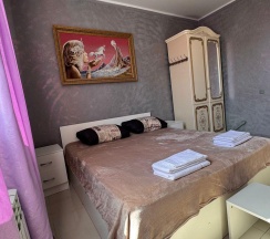 Комната стандарт с 1 двуспальной кроватью в Олимп Хаус