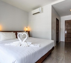 Двухместный номер Superior двуспальная кровать в 7Q Bangla Hotel