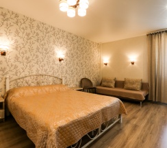 Люкс четырехместный в Apart house