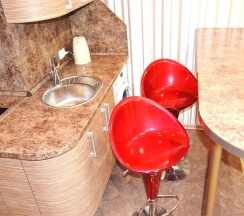 Люкс с балконом и с панорамным видом в Relax Complex Flux (Релакс Комплекс Флакс)