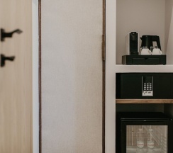 Двухместный номер Deluxe двуспальная кровать в Porto Nativo Split