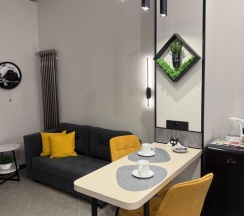 Номер люкс с 1 двуспальной кроватью в Home Sharing
