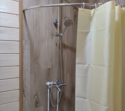 Двухместный коттедж с видом на озеро двуспальная кровать в Гостевой дом 