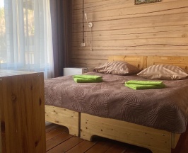 Стандартный двухместный номер с большой кроватью. в Гавань Листвянка