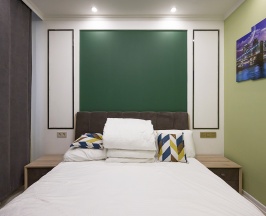 DOUBLE 104, 109 в Double L Hotel