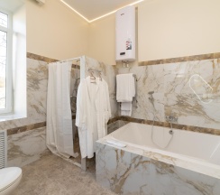 Номер люкс улучшенный в Park Hotel