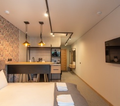 Стандарт Дабл с балконом № 203 в Hotel&Braun