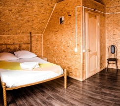 Двухместный номер Мансарда двуспальная кровать в Vida