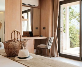 Двухместный полулюкс Aqua двуспальная кровать в Отель Villa Tamara