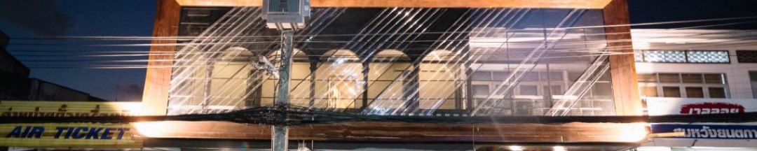 Люкс Deluxe с видом на город в The Arbern Hostel x Bistro