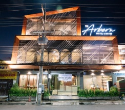 Люкс c 1 комнатой oceanfront в The Arbern Hostel x Bistro