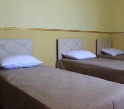 Трёхместный номер Superior с балконом в Grand Guest House Kvariati