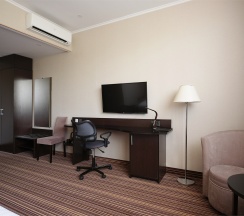 Джуниор Сьют (Junior Suite) в Армат