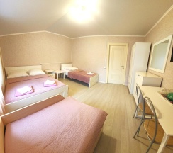 4-местная комната эконом (общие удобства) #1 в Семья