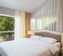 Делюкс с панорамным видом на сад в Kailas Park&SPA by Stellar Hotels
