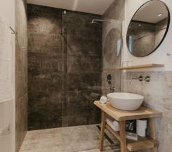 Двухместный номер Deluxe двуспальная кровать в Porto Nativo Split