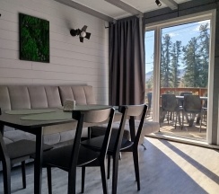 Коттедж с террасой в Черный бриллиант