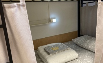 Место в восьмиместном мужском номере в Со Сна