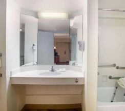 Двухместный номер (2 отдельные кровати) в La Quinta Inn by Wyndham Austin Capitol / Downtown
