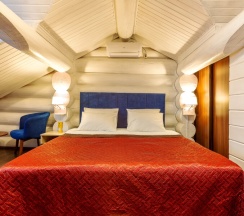 3. Улучшеный номер с двуспальной кроватью и диваном в Усадьба Маанселька