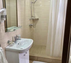 Двухместный номер Standard двуспальная кровать в Мандарин