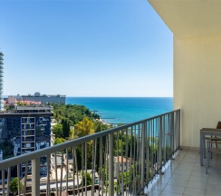 Двухкомнатные апартаменты с одной спальней (6-12 этаж) в Real Apartments Sochi