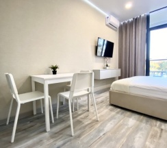 Студия Комфорт с балконом и видом на парк Дендрарий Метрополь (48) в Метрополь рэнт-апарт