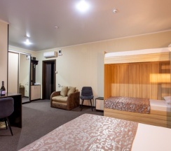 Четырехместный Комфорт в Golden Kids