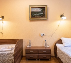 Двухместный номер Комфорт с 2 односпальными кроватями и балконом в Inn 6 line