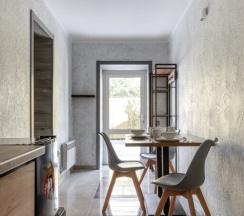 Апартаменты в Папа и море