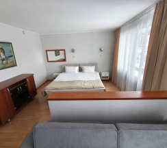 Полулюкс в Паллада