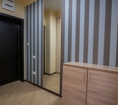 Шестиместный номер Семейный Комфорт с красивым видом из окна в Литфонд