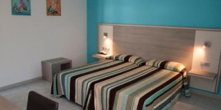 Салоу: Отель Hotel Planas