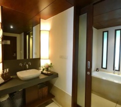 Номер Premier с видом на море в Southsea Khaolak Beach Resort